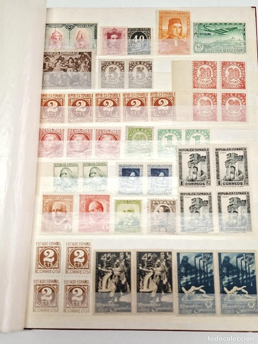 Sellos: ESPANA Album con Sellos Nuevo (MNH) varias epocas