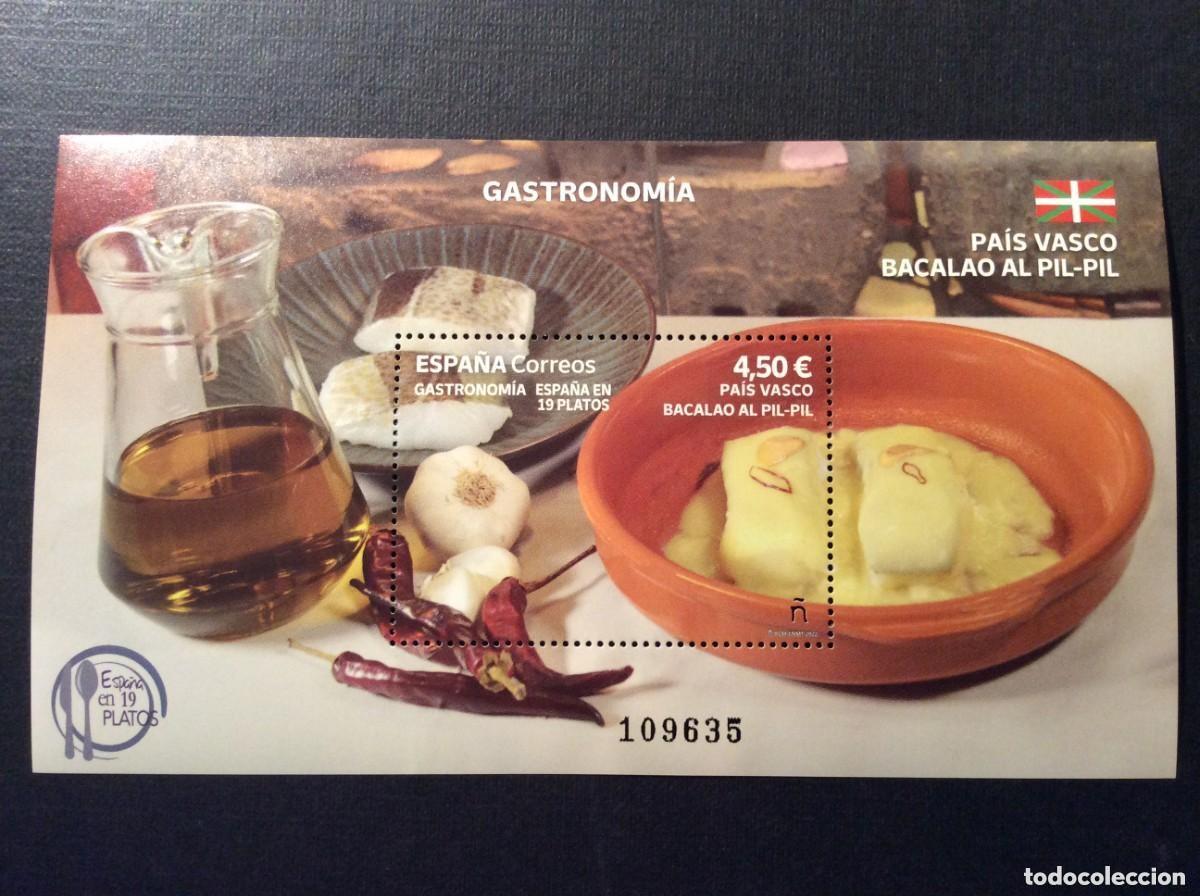 Sellos: ESPA&Ntilde;A A&Ntilde;O 2022. GASTRONOMIA PAIS VASCO. BACALAO AL PIL PIL