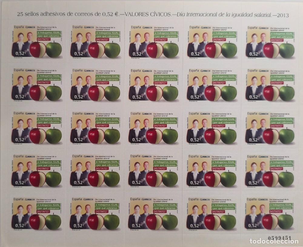 Stamps: Pliego 25 sellos adhesivos 2013 - D&iacute;a Internacional de la Igualdad Salarial - Valores C&iacute;vicos