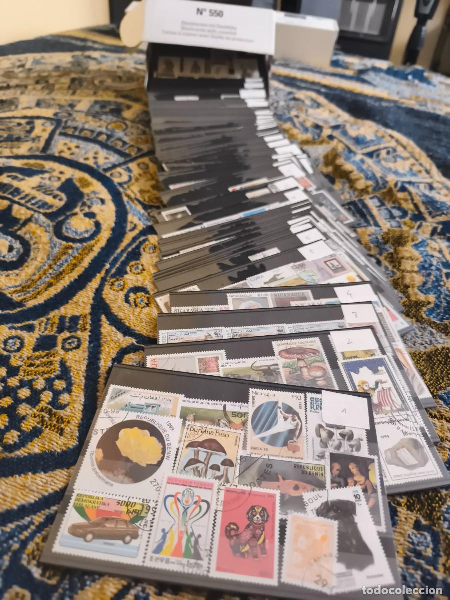Sellos: Caja con 100 fichas de sellos