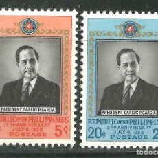 Sellos: FILIPINAS 1958 IVERT 458/9 *** 12º ANIVERSARIO DE LA REPUBLICA - PERSONAJES . Lote 159244658