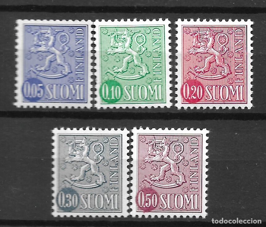 Sellos: finlandia 1963-74 lote 5 sellos ** mnh escudos de armas - 17/5