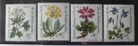 Sellos: BERLIN 1983 - FLORES - YVERT 664-667 - Foto 1