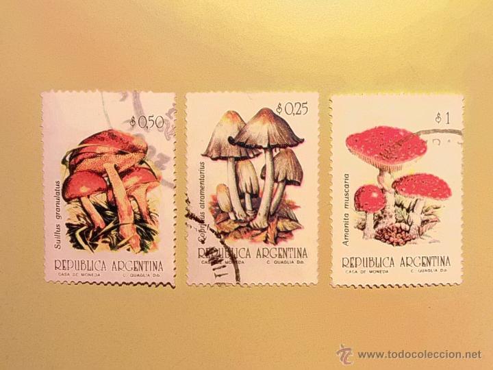 Sellos: SETAS - HONGOS - REP&Uacute;BLICA ARGENTINA - Foto 1