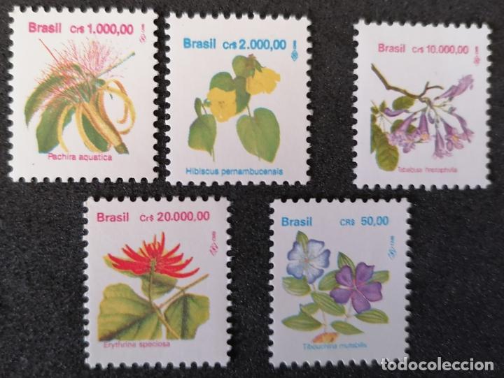 Sellos: BRASIL 1992 / 93 - FLORES = - Foto 1