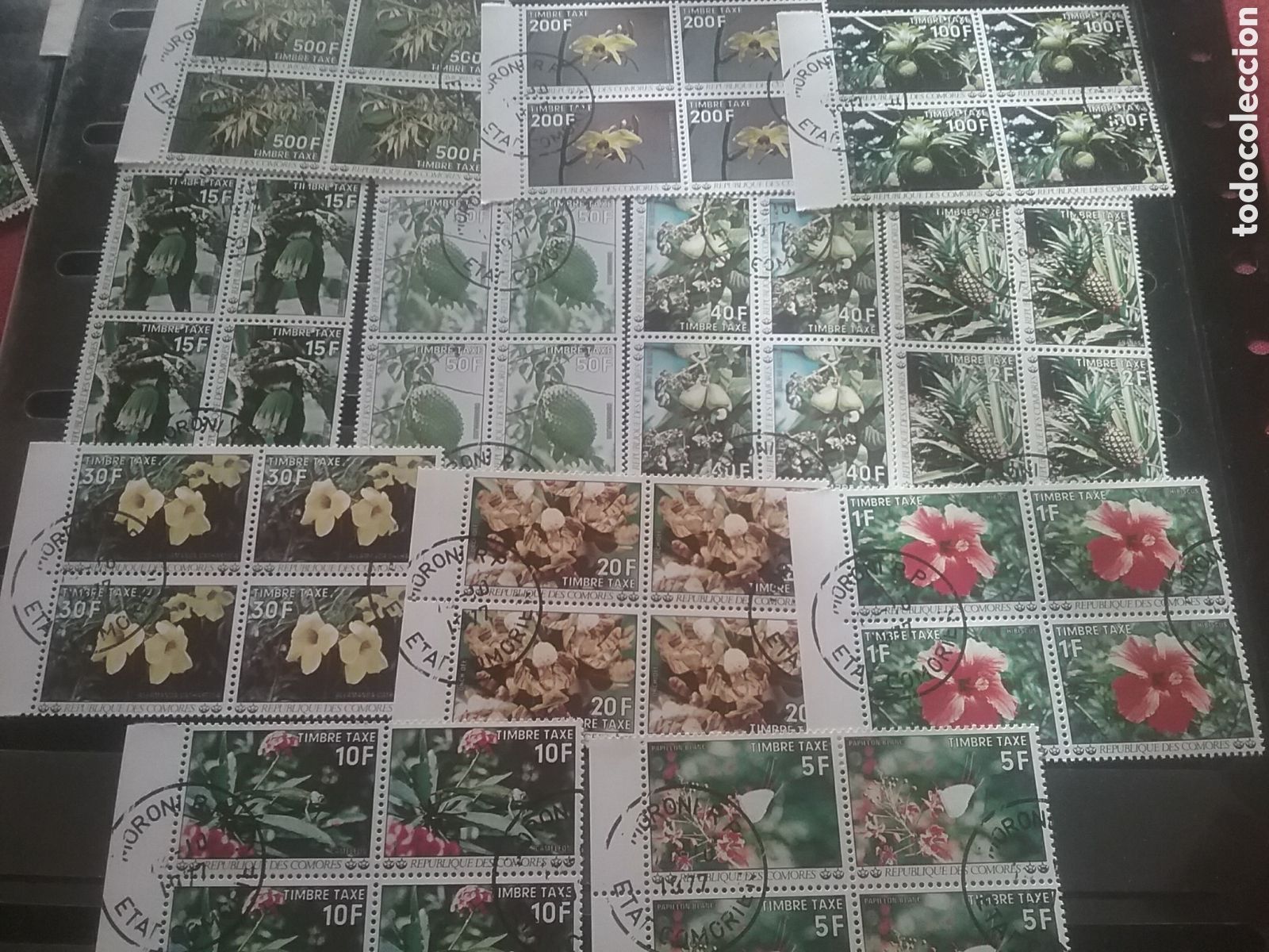 Briefmarken: Sello Comoras (Comores) mtdos 1977. Taxas. Flores. Flora. Frutas. Naturaleza. &Aacute;rbol. Pl&aacute;tano. Pi&ntilde;a