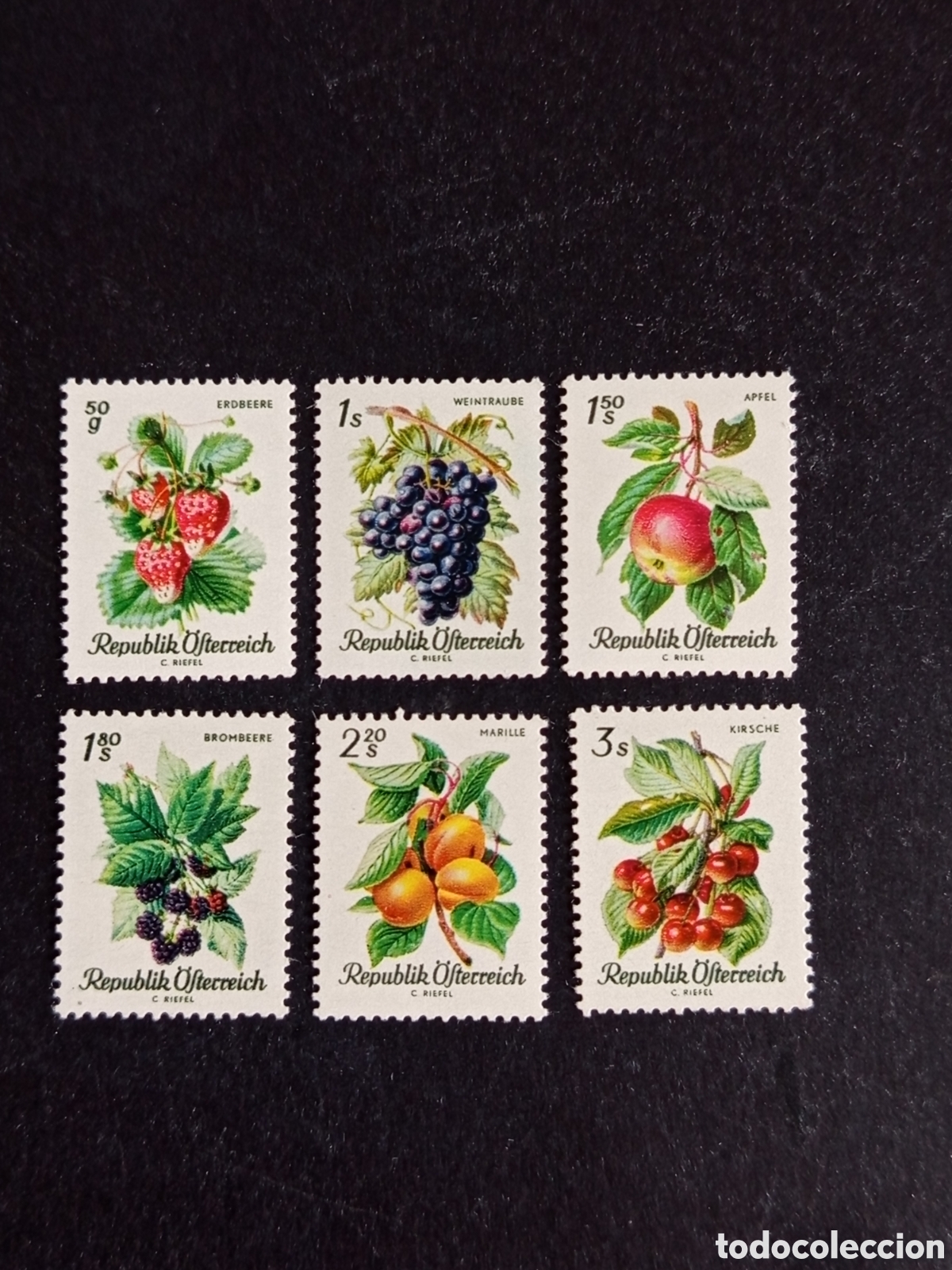 Sellos: AUSTRIA, 1966. Frutos. Yvert 1058/63. Ver fotos. Pedido m&iacute;nimo 3 &euro;. Serie completa en nuevo