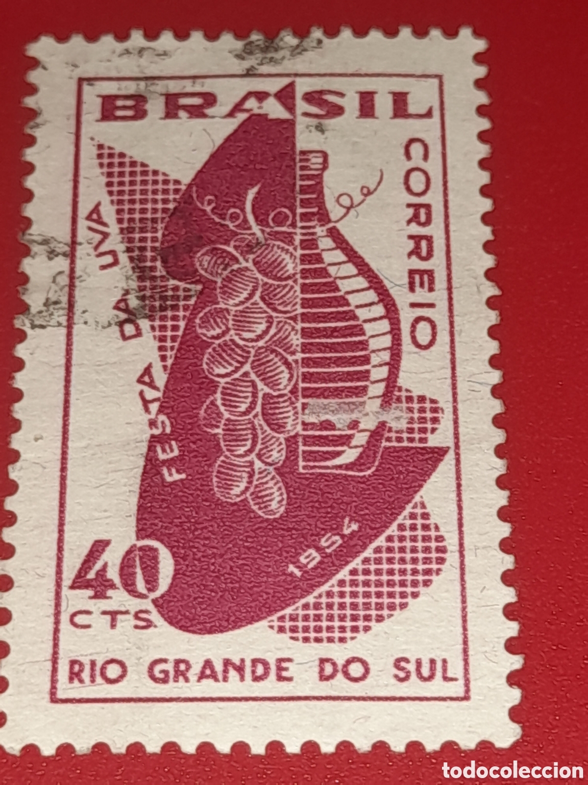 Sellos: Sello Brasil mtdo/udo 1953. Festival de la uva. Fruta. Flora. Cepa. Vasija. Alimento. Agricultura