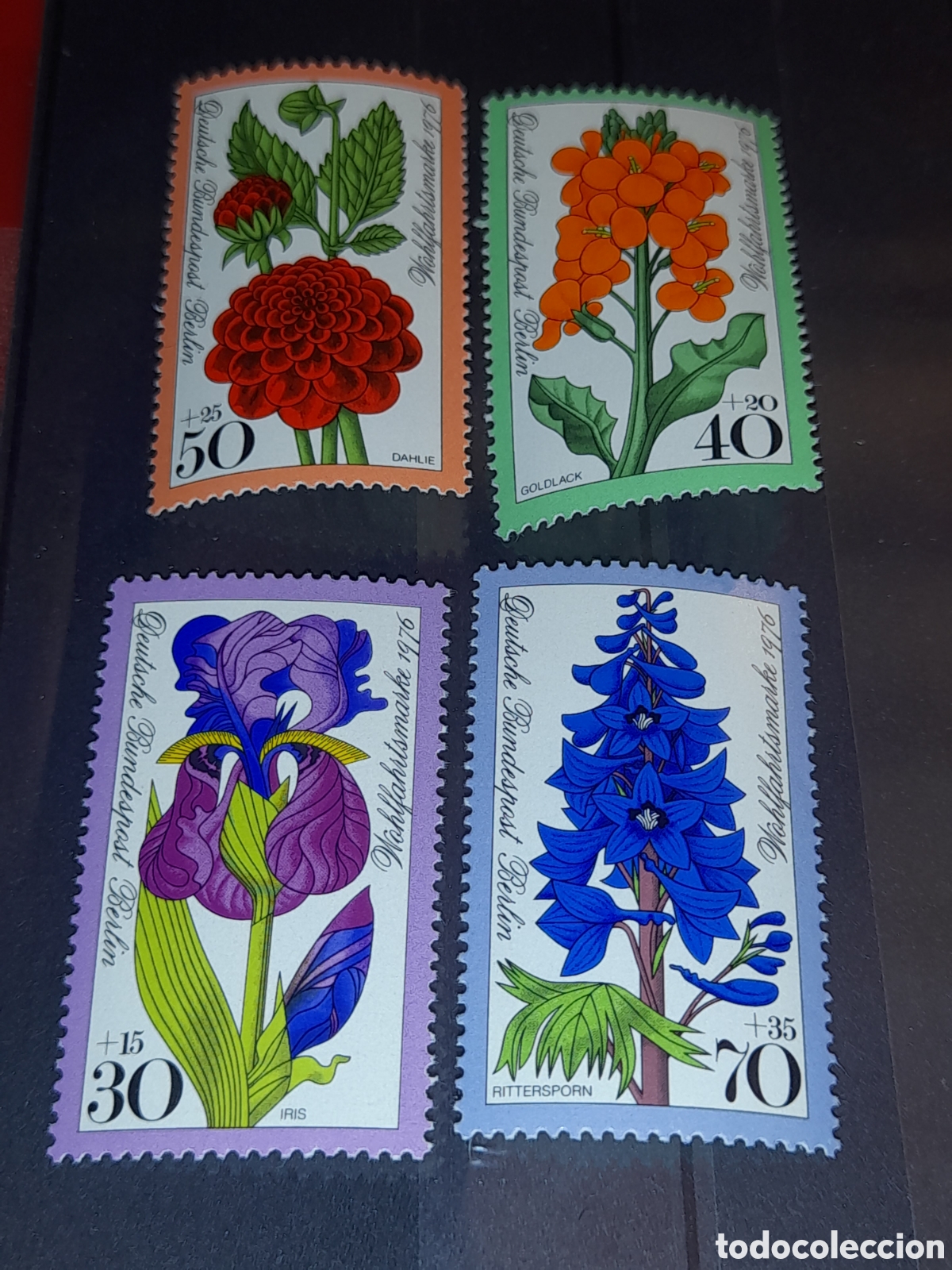 Stamps: Sello Alemania, Berlin nuevo 1976. Beneficiencia. Flores. Flora. Naturaleza. Iris. Dalia/. Epuela