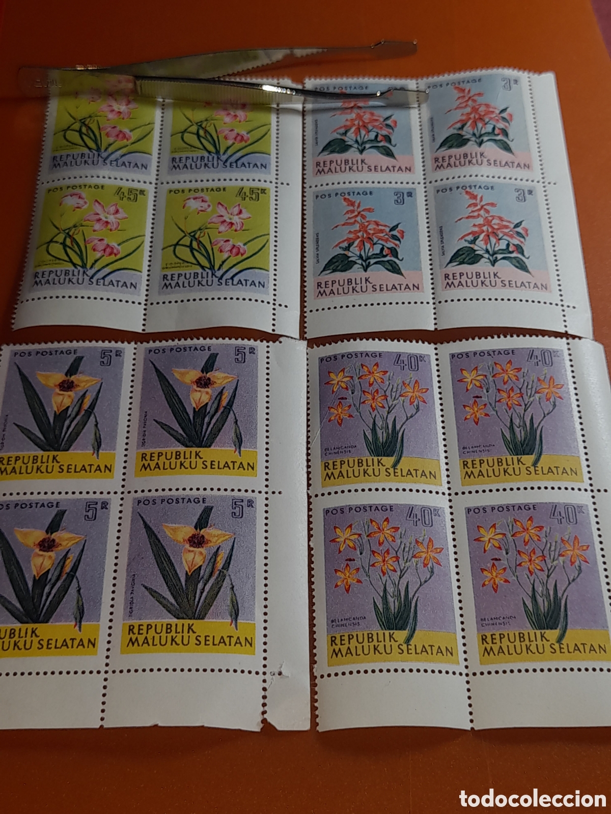Sellos: Sello Molucas nuevo 1950. 75Aniv Uni&oacute;n Postal Universal. U.P.U. Globo terr&aacute;queo. Gente.