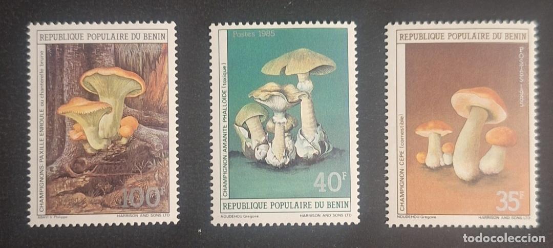 Sellos: Ben&iacute;n 1985 Mi. 419-421 hongos boletus amanita phalloides paxillus