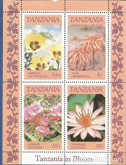 Sellos: TANZANIA - 1981 - BLOQUE DE 4 SELLOS, YVERT 46 - FLORES HIBISCUS, ALOE, NERIUM Y NYMPHAEA - MNH