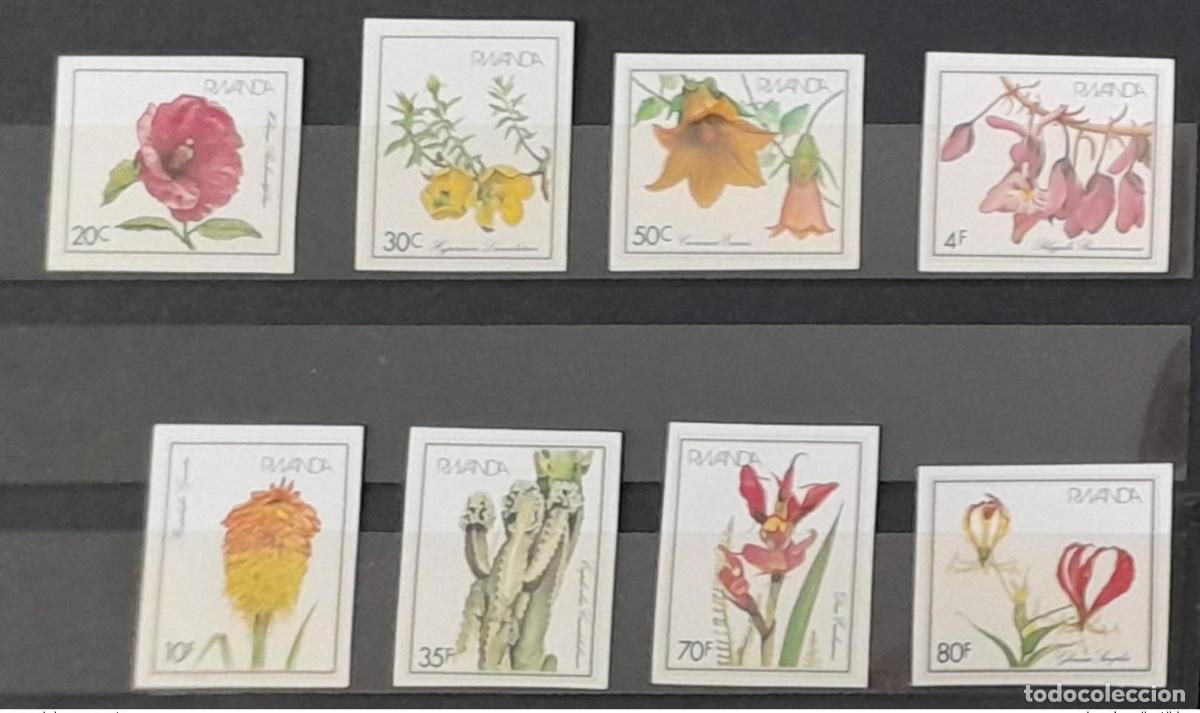 Sellos: Ruanda 1982 COB 1102 - 1109 IMPERF Flores no serradas