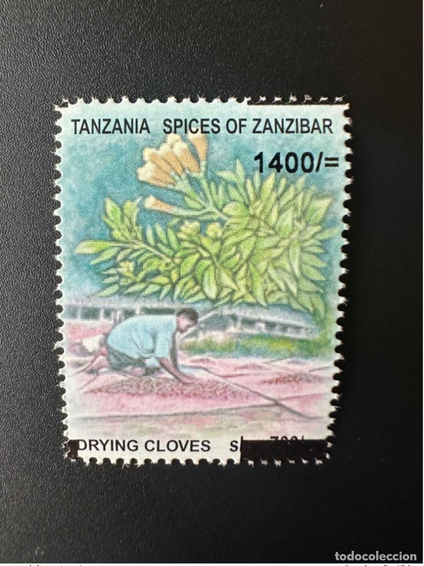 Francobolli: Tanzania 2017 Mi. Sobreimpresi&oacute;n de 5314 Especias Zanz&iacute;bar: secar la flor del clavo