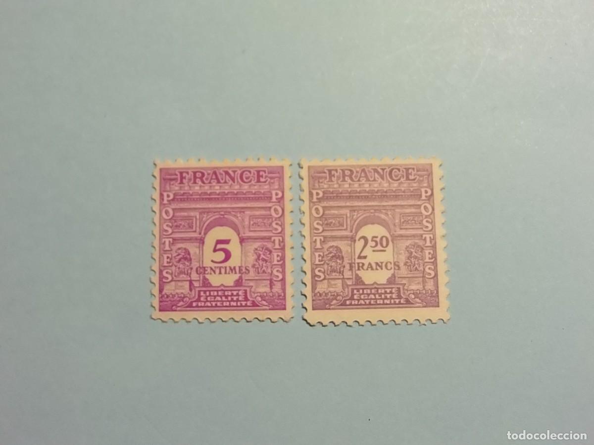 Sellos: FRANCIA 1945 - MONUMENTOS, EDIFICIOS - ARCO DE TRIUNFO - 5 C. Y 2,50 F. - Foto 1