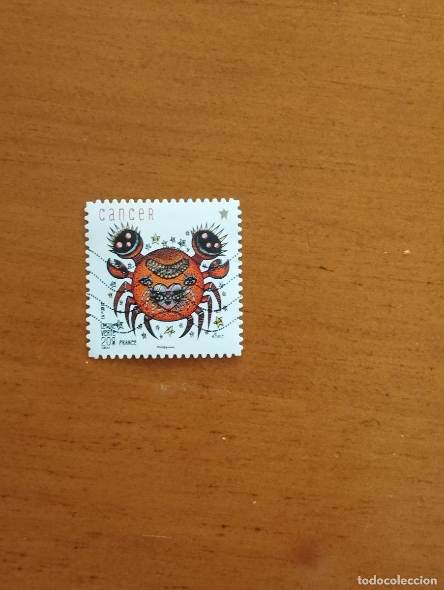 Sellos: 23.04/ Francia. Autoadhesivo. Sello en usado