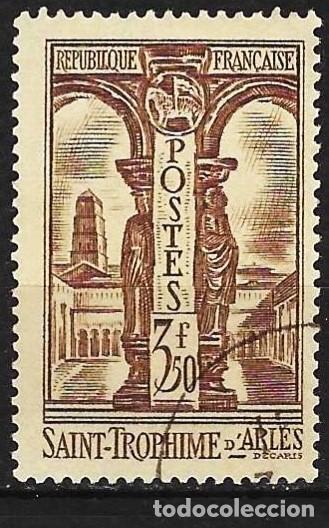 Sellos: Francia 1935 - Mi 298 - YT 302 - Arles : Claustro de la iglesia de San Tr&oacute;fimo