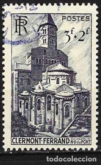 Sellos: Francia 1947 - Mi 774 - YT 773 - Bas&iacute;lica de Nuestra Se&ntilde;ora du Port, en Clermont Ferrand