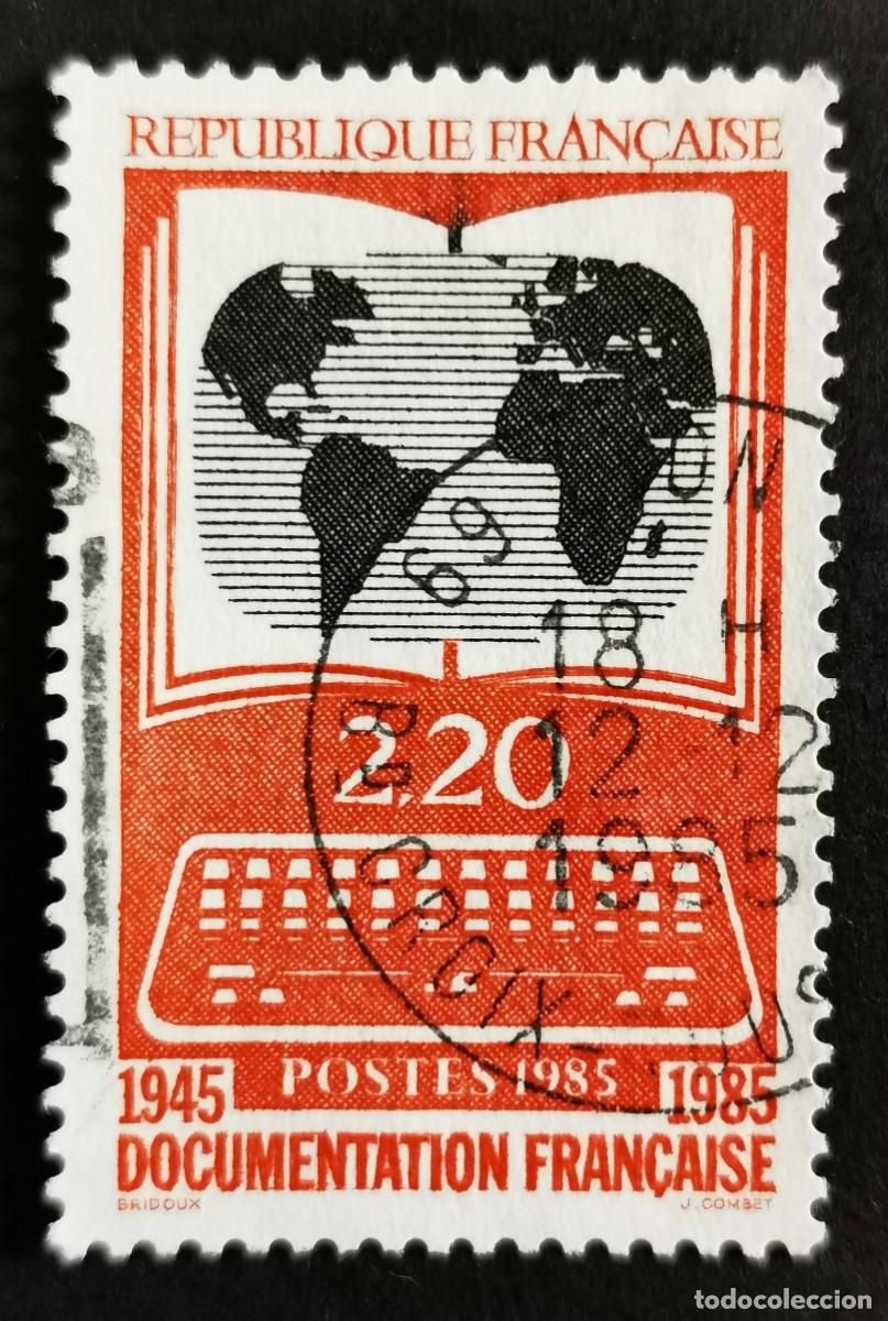 Sellos: Sello Francia 1985, 40&ordm; aniversario del Servicio de Informaci&oacute;n franc&eacute;s, 2,20 F Michel: 2522