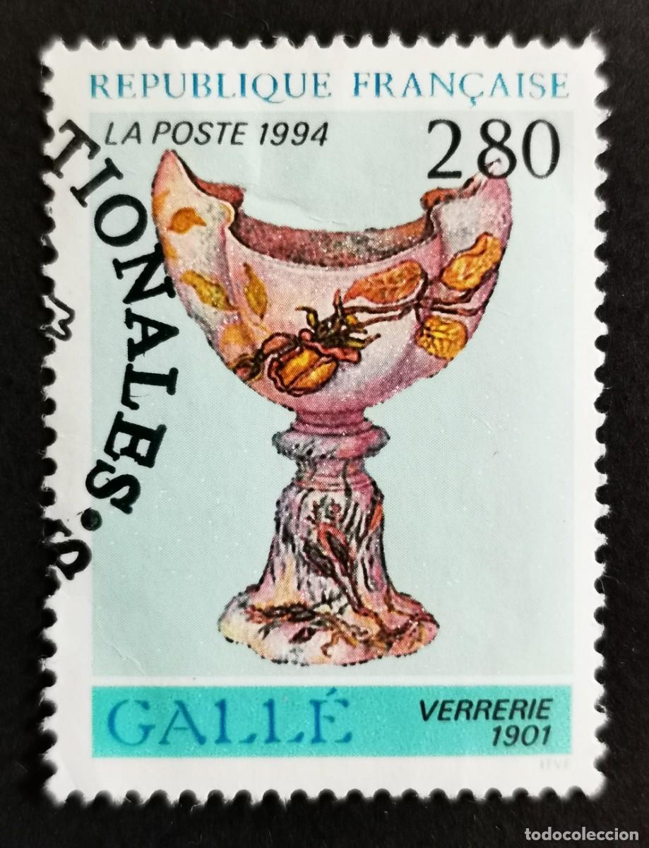 Sellos: Sello Francia 1994, Jarr&oacute;n &rdquo;Rosas de Francia&rdquo; (Copa), Emile Galle, 1901, 2,80 F Michel: 3000