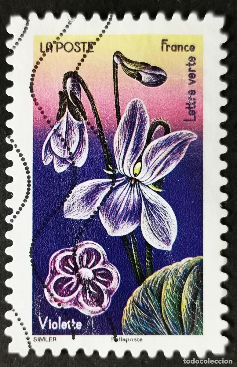 Sellos: Sello Francia 2022, Flor de violeta y caramelo de violeta, Sin Valor Facial Michel: FR 8180