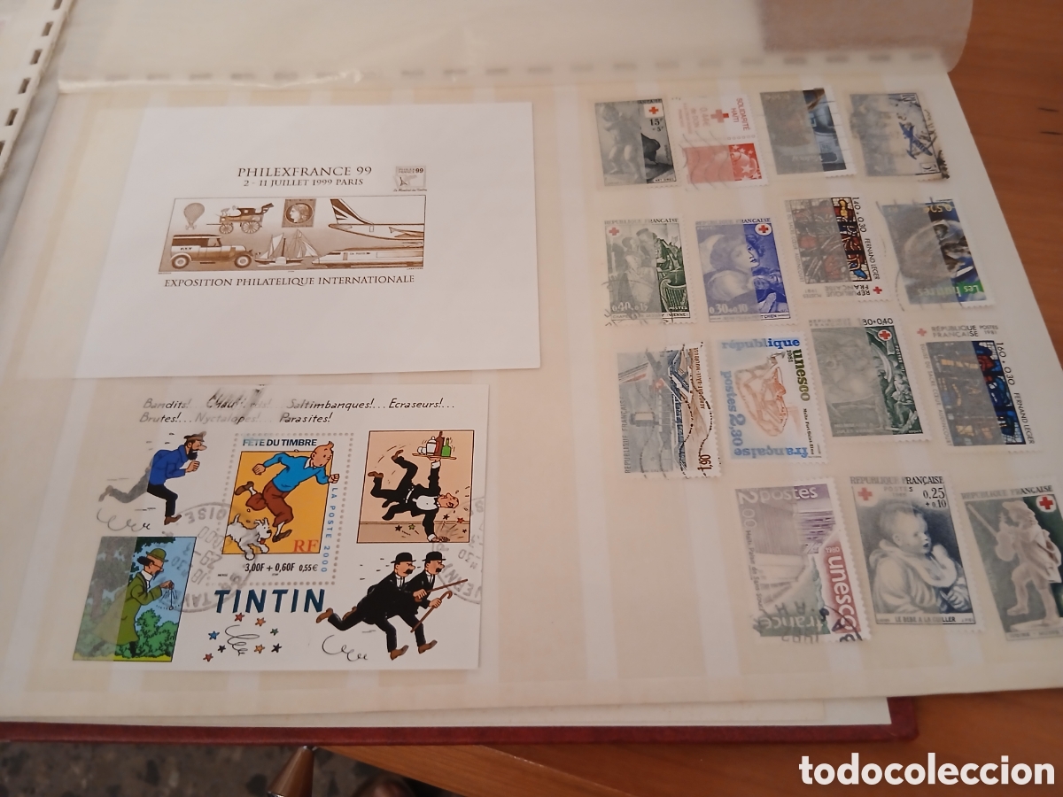 Sellos: ALBUM CON 24 HOJAS SELLOS DE FRANCIA