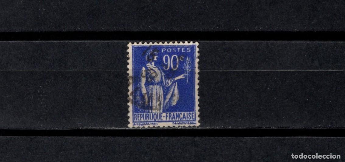 Sellos: Sello usado. Alegoria de la Paz. 1938. Yvert 482.