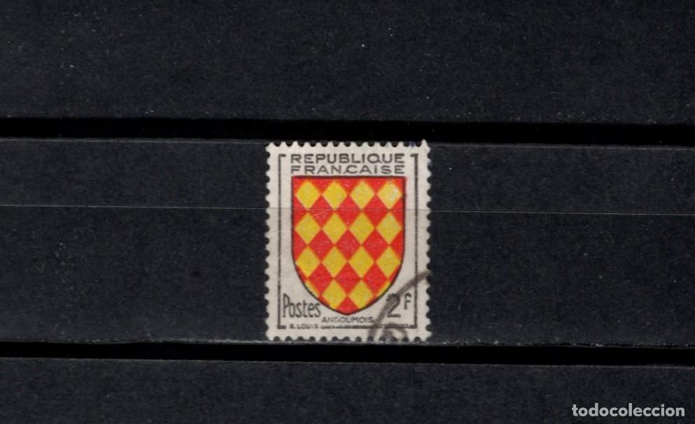Sellos: Sello Usado Francia. Escudo de Armas Ango&ucirc;mois. 1954. Yvert 1003.