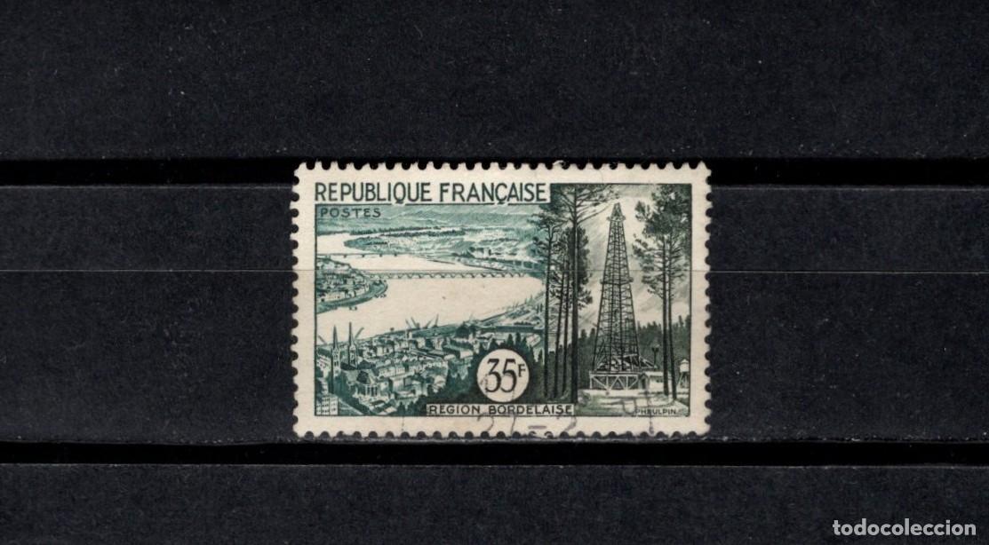 Sellos: Sello usado. Paisajes. Regi&oacute;n Bordelaise. 35 francos. 1957. Yvert 1118a.