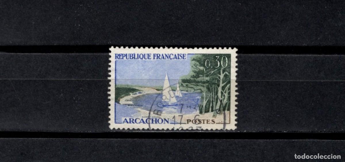 Sellos: Sello usado. Tueismo. Arcachon. Sello de 0,30 francos. 1961. Yvert 1312.