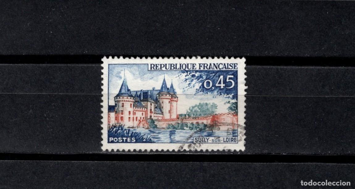 Sellos: Sello usado. Turismo. Sully-sur-Loire. Sello de 0,45 francos. 1961. Yvert 1367.