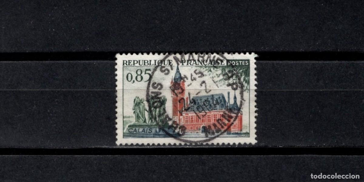 Sellos: Sello usado. Turismo. Calais. Sello de 0,85 francos. 1961. Yvert 1316.