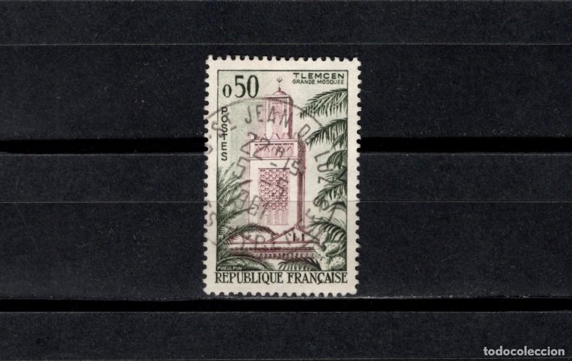 Sellos: Sello usado. Turismo. Mezquita de Tlemcen. Sello de 0,50 francos. 1960. Yvert 1238.