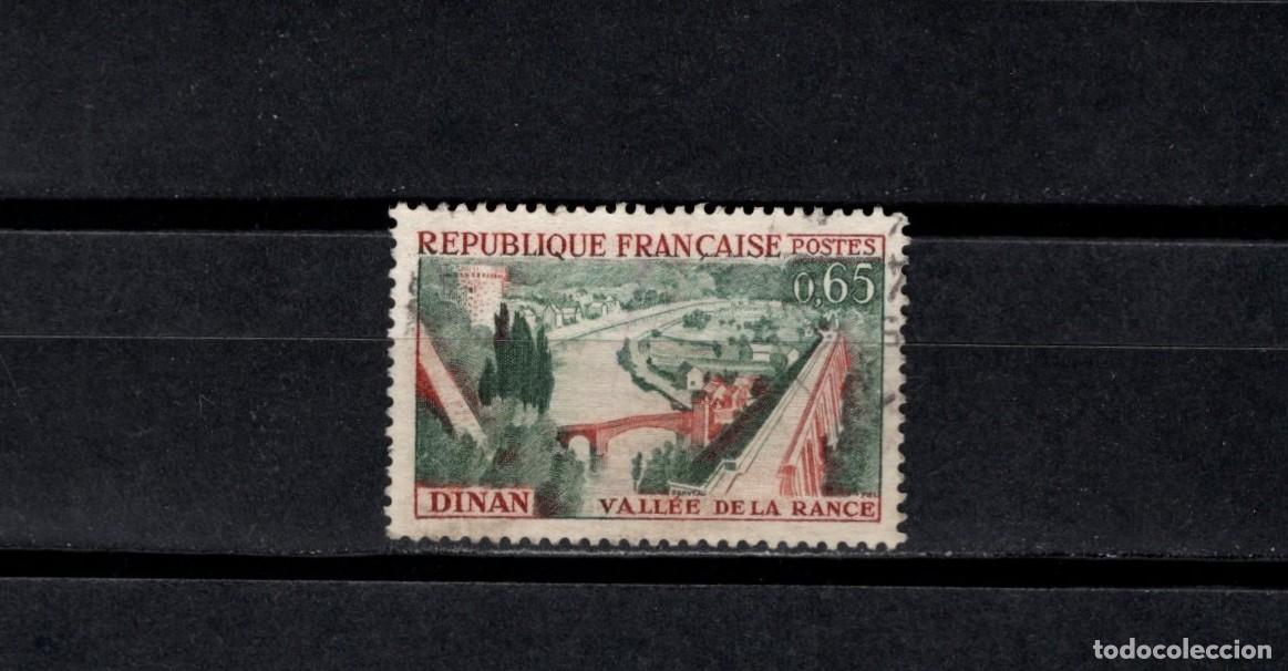 Sellos: Sello usado. Turismo. Dinan y el Valle de la Rance. Sello de 0,65 francos. 1961. Yvert 1315.