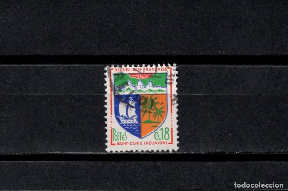Sellos: Sello usado. Escudo de Saint Denis. Sello de 0,18 grancos. 1964. Yvert 1354A.