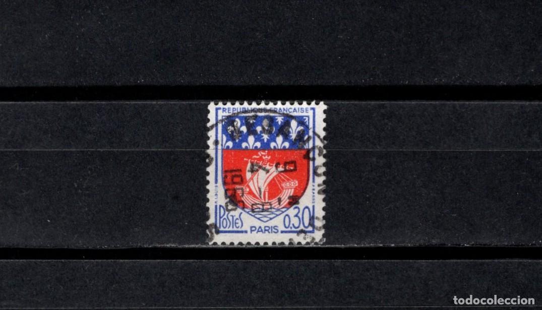 Sellos: Sello usado. Escudo de Paris. Sello de 0,30 francos. 1965. Yvert 1354B,