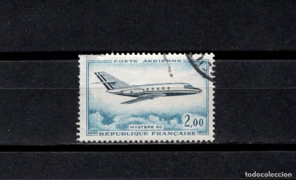 Sellos: Sello usado. Myst&egrave;re 20. Correo aereo. Sello 2 francos. 1965. Yvert A42