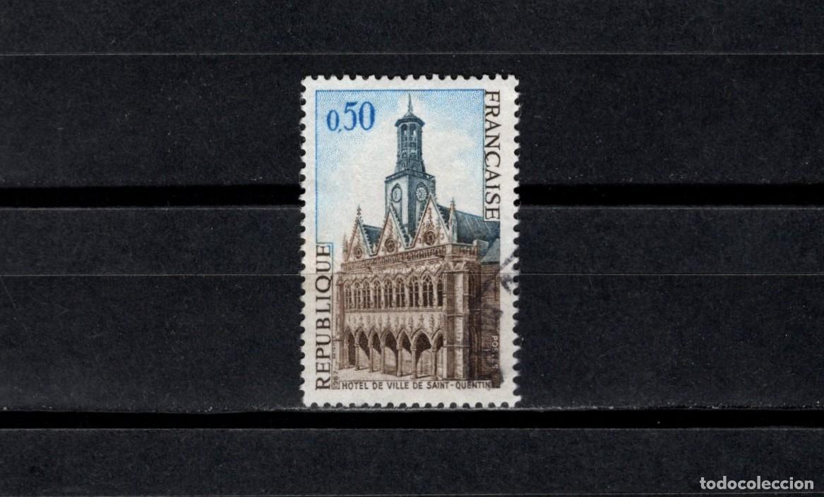 Sellos: Sello usado. Ayuntamiento de Saint Quenti. Sello de 0.50 francos. 1967. Yvert 1499