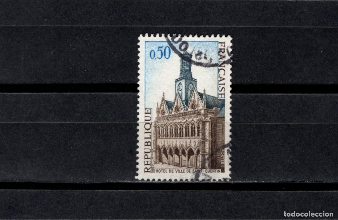 Sellos: Sello usado. Ayuntamiento de Saint Quenti. Sello de 0.50 francos. 1967. Yvert 1499
