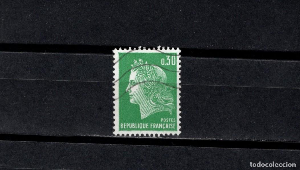 Sellos: Sello usado. Marianne de Cheffer. Sello de 0,30 francos verde. 1969. Yvert 1611.
