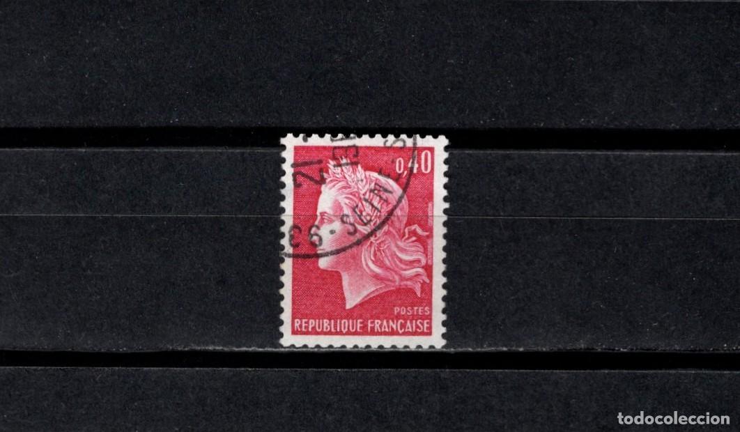Sellos: Sello usado. Marianne de Cheffer. Sello de 0,30 francos rojo. 1969. Yvert 1536B.