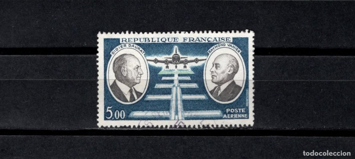 Sellos: Sello usado. Pioneros de la aviaci&oacute;n (Daurat y Vanier). Sello de 5 francos. 1971.Yvert PA46.