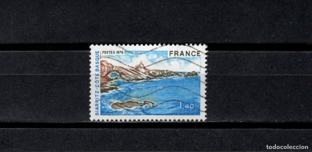Sellos: Sello usado. Turismo. Biarritz. Sello de 1.40 francos. 1976. Yvert 1903.