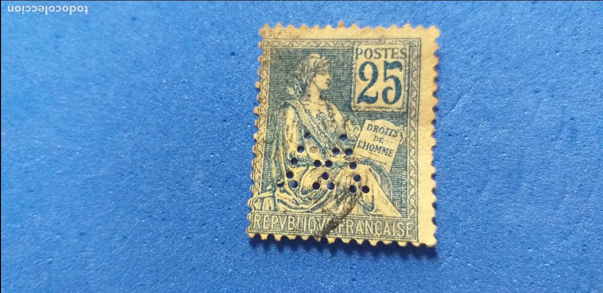 Sellos: Sello perfins. Sello de Francia. Yvert 375. Usado. Perforado Letras W