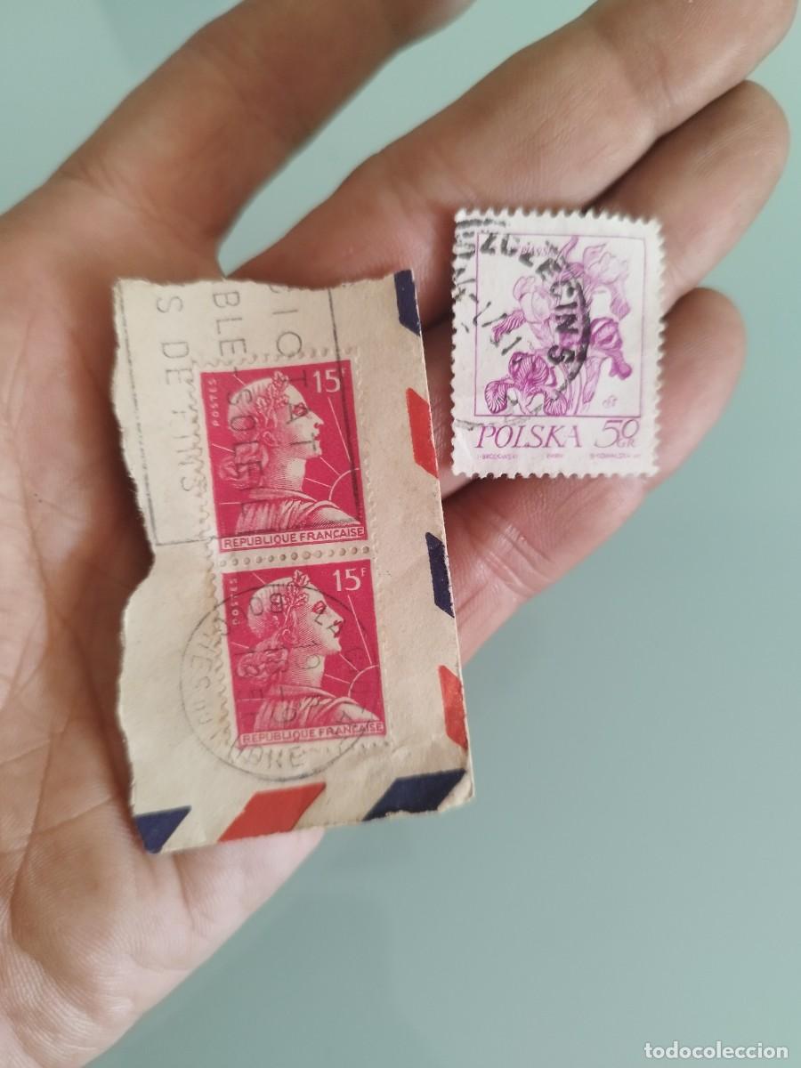 Sellos: Tres antiguos sellos. Dos franceses y uno polaco. Polnia, Francia.