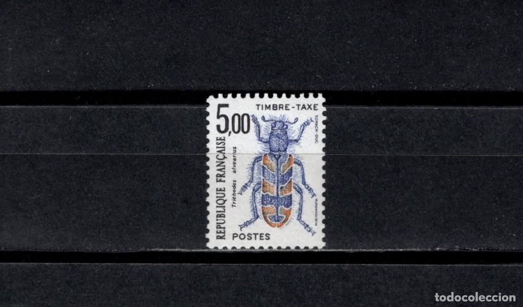 Sellos: 1982 T112 Sello nuevo. Escarabajo de las colmenas. Sello de 5 francos. 1982. Yvert T112. 1 solo 27/0