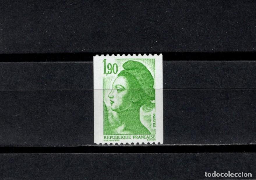 Sellos: Sello nuevo. Libertad de Gandon. Sello de 1,90 francos. Laterales sin dentar. 1986. Yvert 2426.