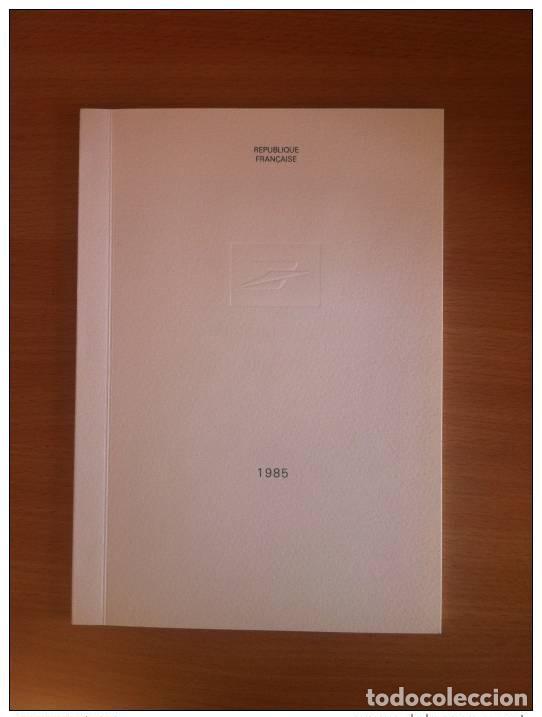 Sellos: FRANCIA 1985 COLECCI&Oacute;N DE SELLOS FRANCESES SERIE ART&Iacute;STICA REGALO LIBRO MINISTRO