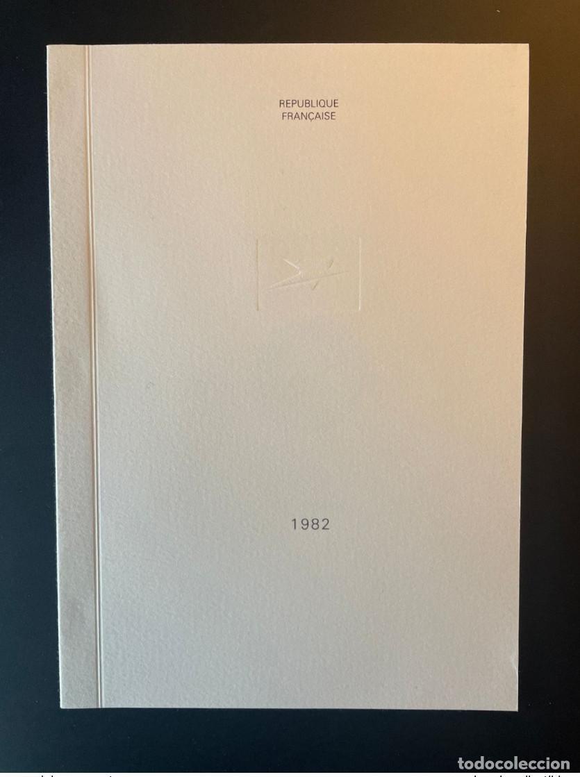 Sellos: Francia 1982 COLECCI&Oacute;N ART&Iacute;STICA DEL LIBRO DE LA SERIE SELLO FRANC&Eacute;S