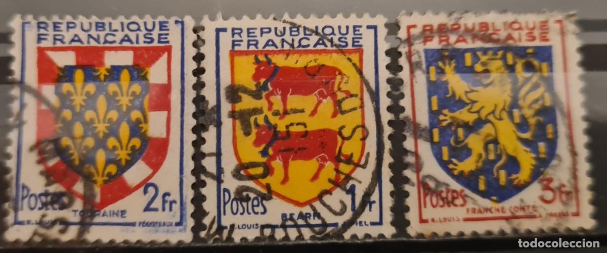 Stamps: Serie de sellos usados de Francia 1951: Escudos